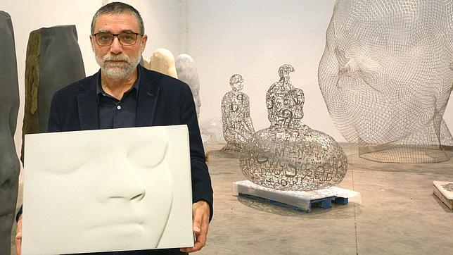 Jaume Plensa atrapa en un libro diez años de sueños y esculturas