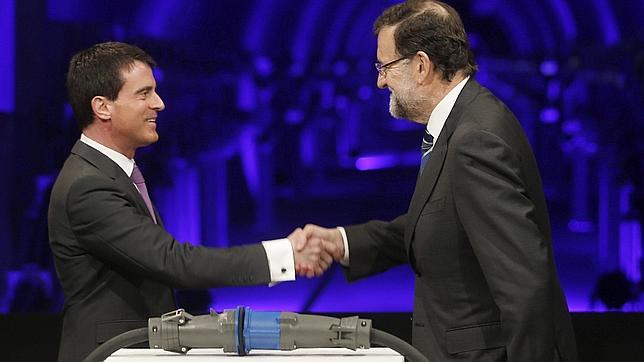 Rajoy, antes de ver a Mas, elogia los «proyectos que conectan»