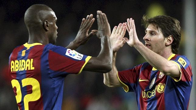 Abidal ve posible que Messi acabe en el PSG