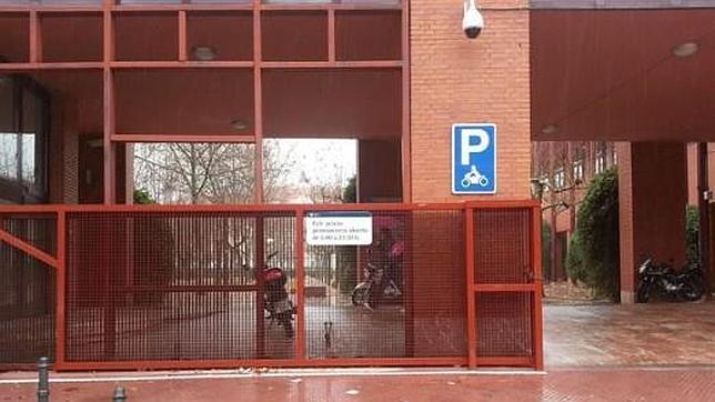 La UC3M cierra por las noches el campus de Leganés para evitar «macrobotellones»