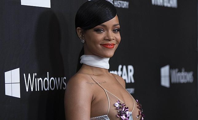 Rihanna estrena nueva canción: «Towards the Sun»