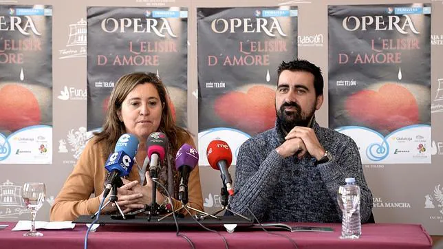 Rueda de prensa de Ana Rosa Rodríguez e Ignacio García