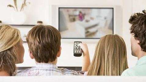 Más de 2 horas al día de TV aumenta en un 30% el riesgo de hipertensión en niños