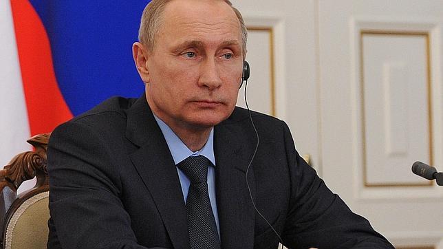 Putin sostiene que el corte del gas por Kiev al este de Ucrania «huele a genocidio»