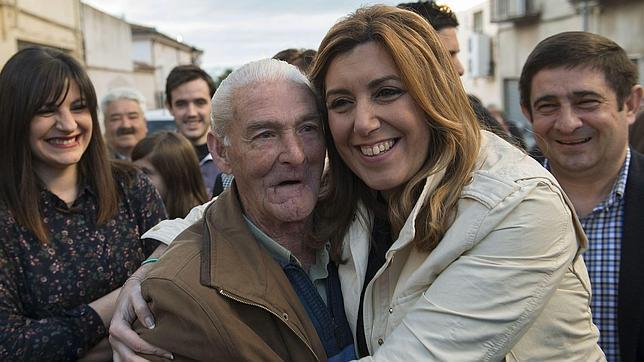 El giro del PSOE en los debates de Canal Sur: donde dije Arenas, ahora digo Susana