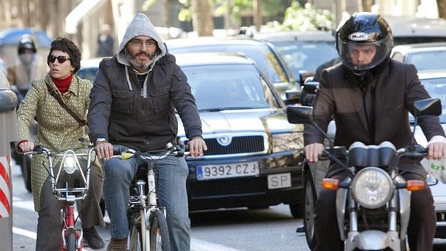 Barcelona sancionará a los conductores que acosen a los ciclistas