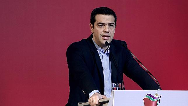 Tsipras acusa a España y Portugal de intentar «derribar su gobierno»
