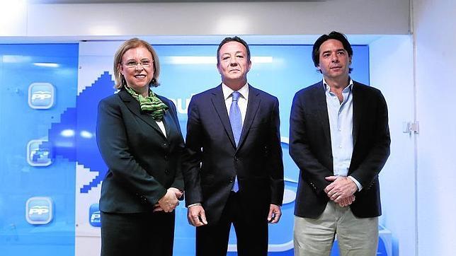 Los «elegidos» de Aguirre prefieren listas electorales abiertas