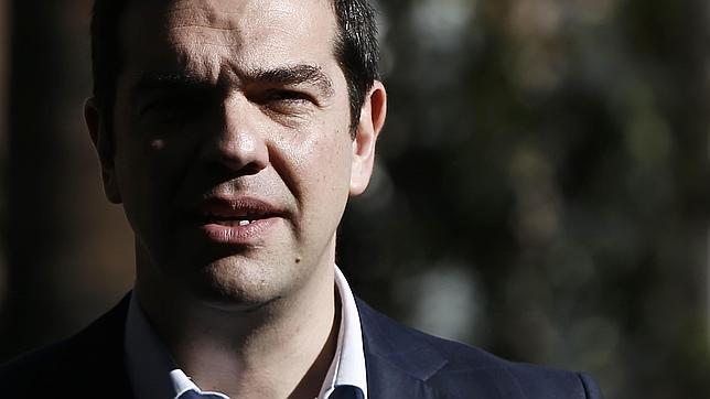 Tsipras: «El BCE porta en sus manos la soga que tenemos al cuello»