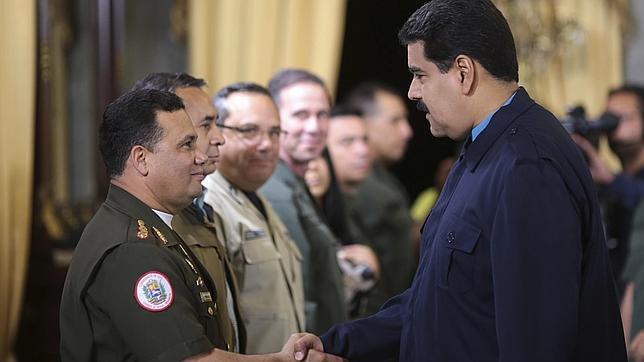 Maduro nombra a uno de los castigados por las sanciones de EE.UU. como nuevo ministro del Interior