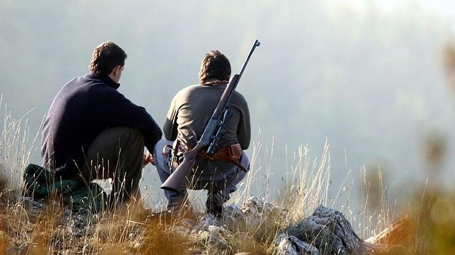 Castilla-La Mancha establece los 14 años como edad mínima para obtener la licencia de caza