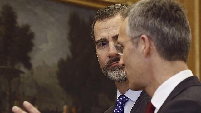 El jefe de la OTAN aborda con el Rey y Rajoy el papel de España en la OTAN