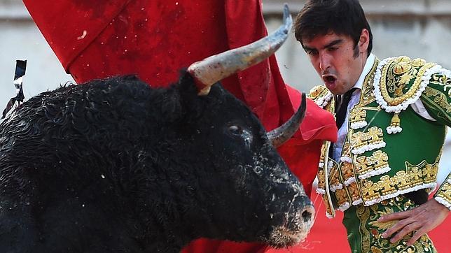 Solitaria oreja para Talavante en su mano a mano con Perera en Castellón