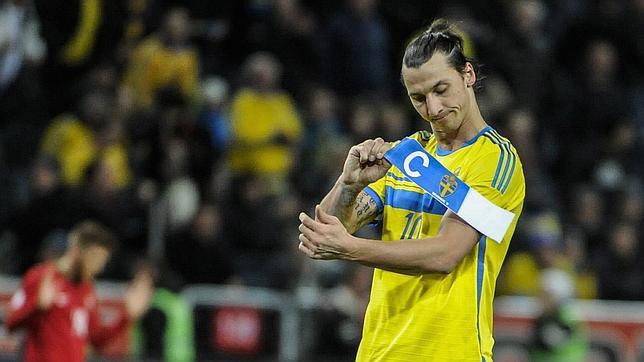 Ibrahimovic, capitán de la selección de Suecia