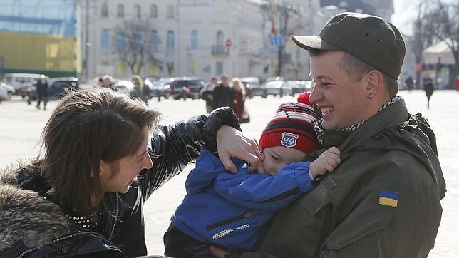 Ucrania aprueba la ley de autogobierno para las zonas prorrusas del este del país