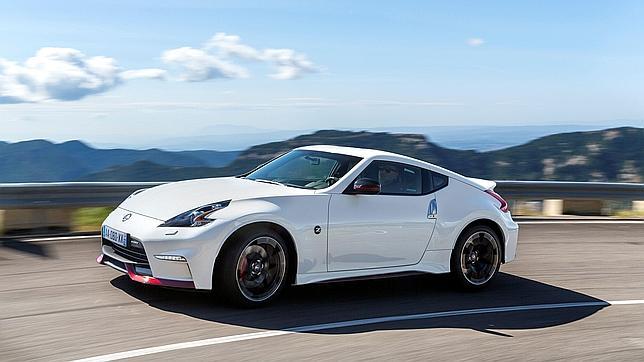 Nissan abarata el deportivo 370Z