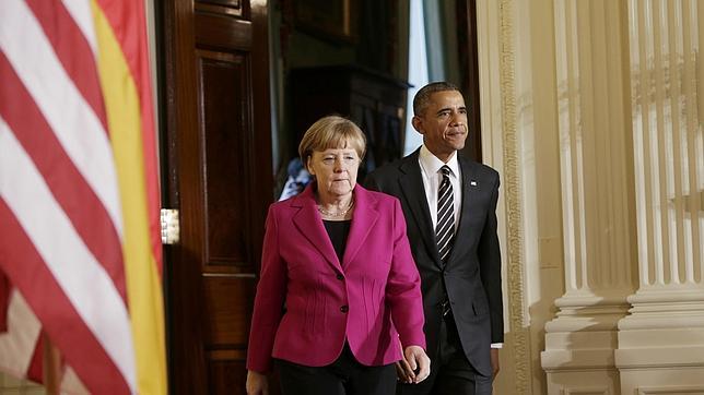 Merkel y Obama coinciden en mantener las sanciones a Rusia por Ucrania