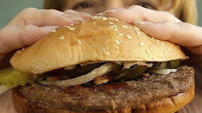 Burger King venderá en Japón su perfume con olor a hamburguesa