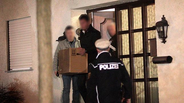 La policía halla en casa de Lubitz una «pista clave» para la investigación de la tragedia