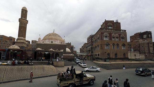 Vista general hoy, viernes 27 de marzo de 2015, de la antigua ciudad de Saná, incluida en la lista de Patrimonio de la Humanidad de la Unesco, en Yemen