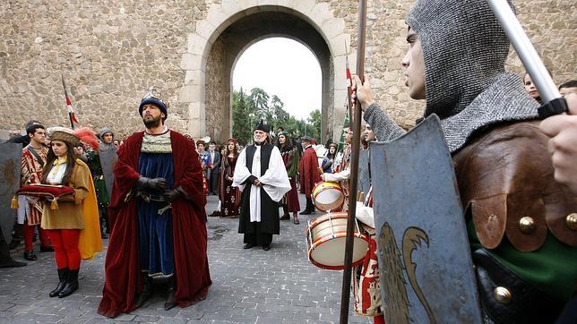 Recreación de la entrada de Carlos V por la Puerta de Bisagra