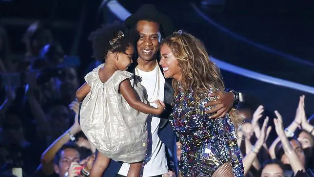Beyoncé, Jay- Z y su hija Ivy Blue en los MTV Video Music Awards