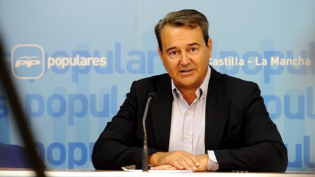 Conde pronostica tres fuerzas en las Cortes de CLM y mayoría absoluta del PP