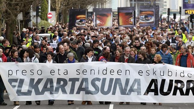 Manifestación convocada por la asociación de familiares de presos de ETA Etxerat
