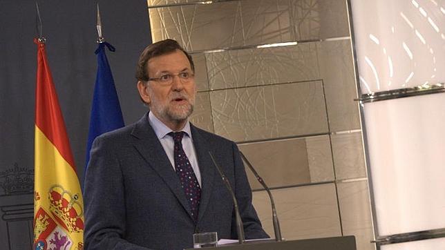 Rajoy considera «sensato» y «razonable» el acceso a atención sanitaria gratuita para los inmigrantes irregulares