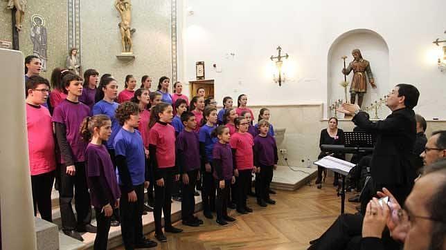 El coro ganador del concurso de ABC interpreta «Mariam Matrem Virginem»