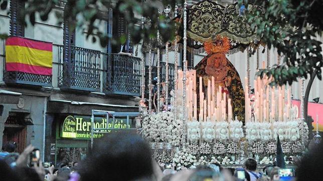 El «Gran Poder», 75 años de fervor y pasión en la Semana Santa madrileña