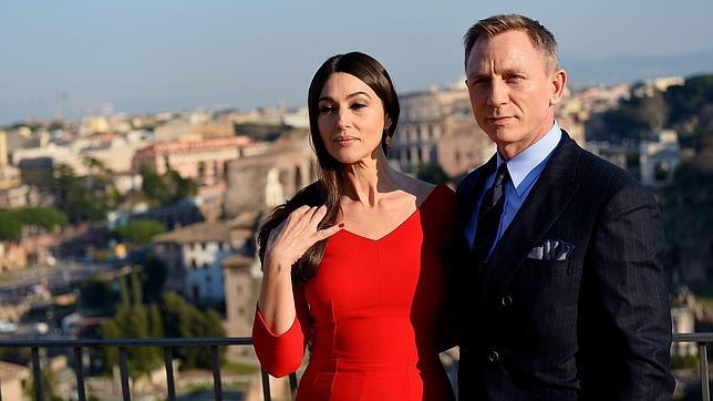 Daniel Craig, operado de la rodilla tras lesionarse durante el rodaje de «Spectre»