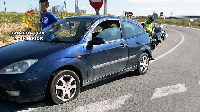 Identificados dos menores por lanzar piedras desde un túnel de la Autovía