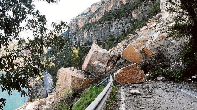Imagen de la carretera bloqueada facilitada por la Diputación