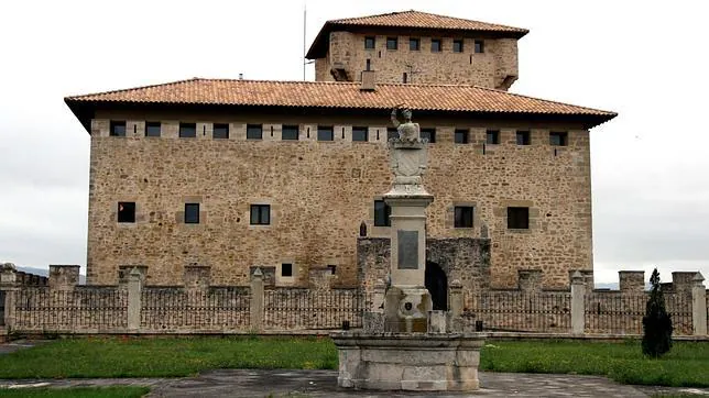 La Torre-Palacio de los Varona en Villanañe de Valdegovía