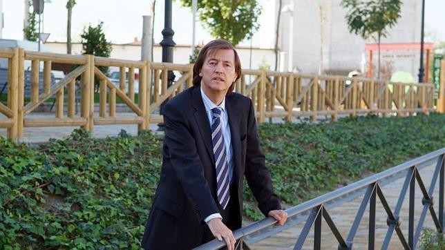 Aguirre fulmina al candidato de Navalcarnero por «mentir» sobre sus imputaciones