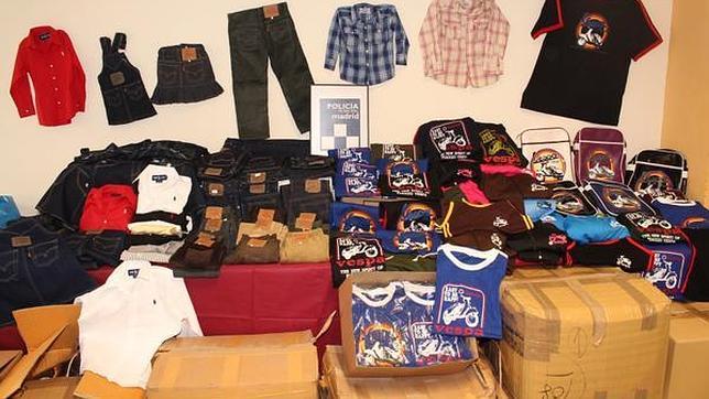 Incautadas 637 prendas falsas de Levi Strauss, Vespa y Ralph Lauren en Madrid