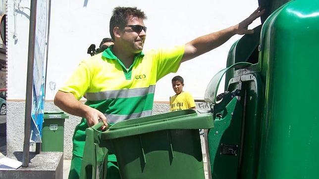 Cada español recicló 15 kilos de envases de vidrio en 2014