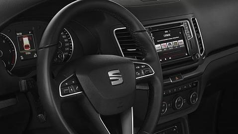 Más potencia y menos consumo para el nuevo Seat Alhambra de 2015