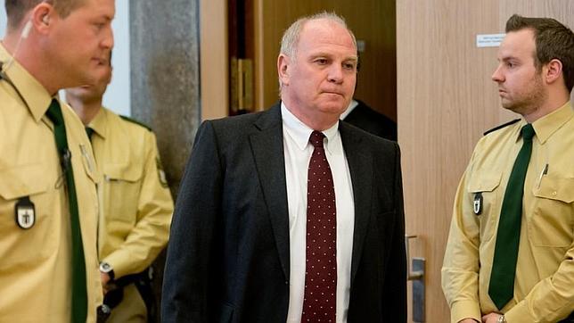 Uli Hoeness, durante el juicio en el que fue condenado a prisión
