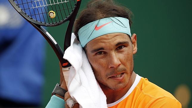 Ferrer examina a Nadal