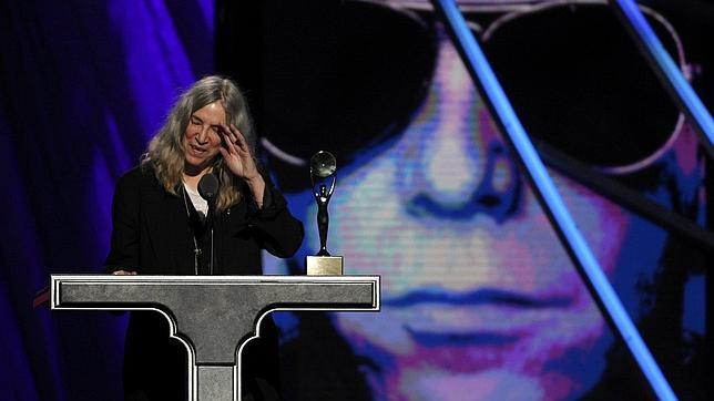 Patti Smith «Lou Reed inyectó su poesía en la música con brutalidad y bondad»