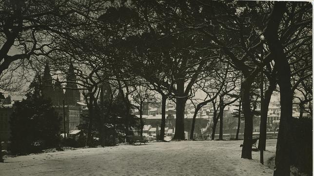 Galicia en el archivo de ABC: Santiago bajo un manto de nieve, en el invierno de 1935