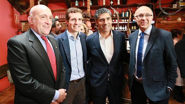 Pablo Casado reivindica a los «maquinistas» del PP para llegar a «buenas estaciones»