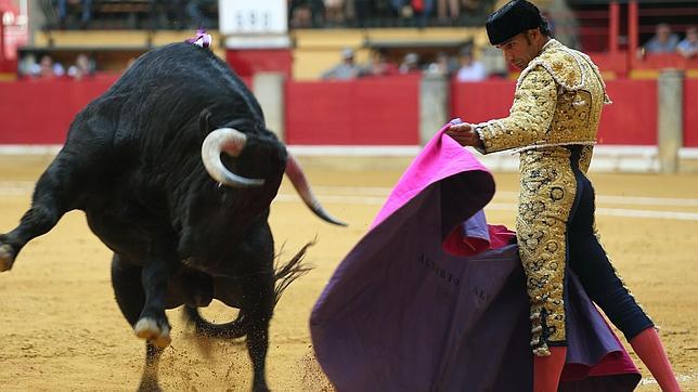 Los aragoneses dan la cara en el día del patrón