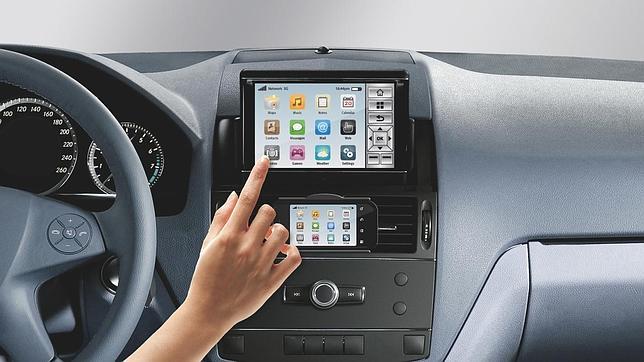 Diez apps imprescindibles en el coche