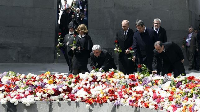 Putin advierte sobre la rusofobia en la conmemoración del genocidio armenio