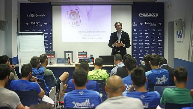 Cursos contra la corrupción en la Liga