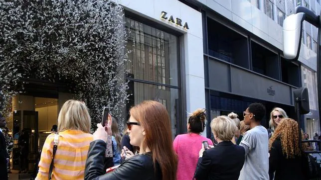 Zara copa las mejores plazas internacionales. En la imagen la tienda en la Quinta Avenida en Nueva York