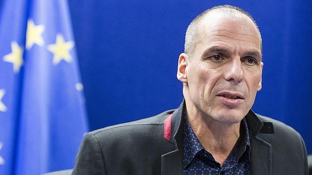 Varufakis da «la bienvenida» por Twitter al odio de sus socios del Eurogrupo
